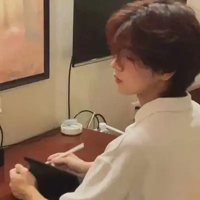 刘昊宇